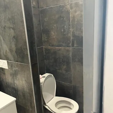 1- 3 Pieces شقة بزييه
