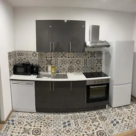 Apartment 1- 3 Pieces *